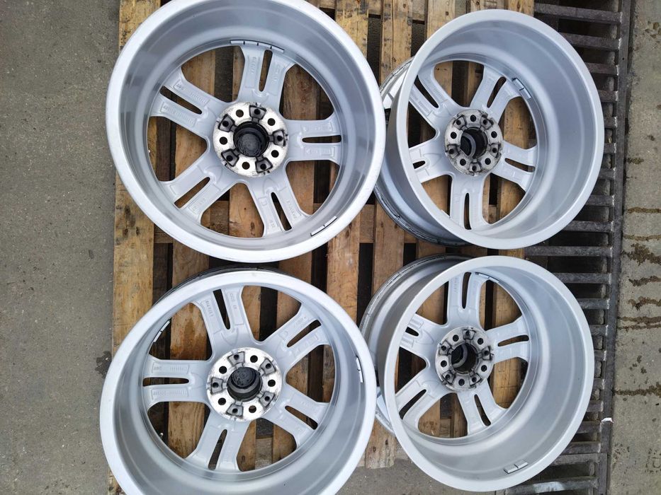 Оригинални алуминиеви джанти за БМВ 18 цола 5х112 7х18 ет22