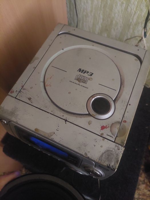 Радиоприемник полностью рабочий