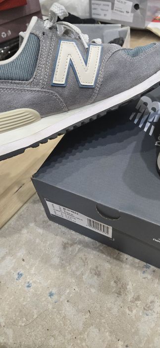 продам кроссовки нью баланс