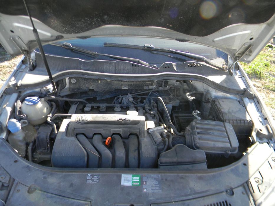 Dezmembrari  VW PASSAT B6  2005  > 2010 2.0 FSI Benzina
