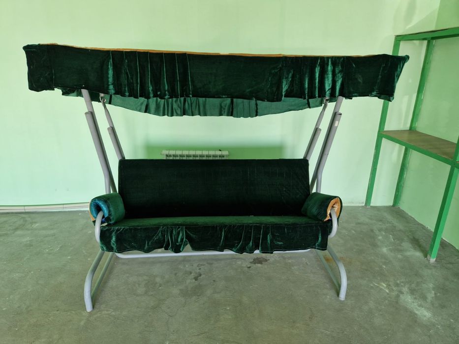 Продам садовые качели