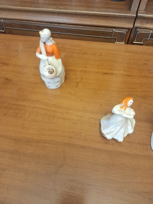 Продам статуэтки