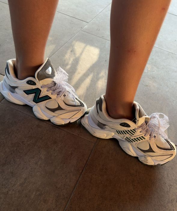 Маратонки new balance