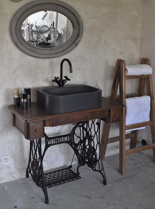 Швейная машинке Подольск  в рабочем состоянии!