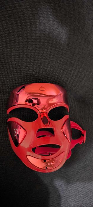 Dr.Dennis Gross LED Маска за лице Limited Edition