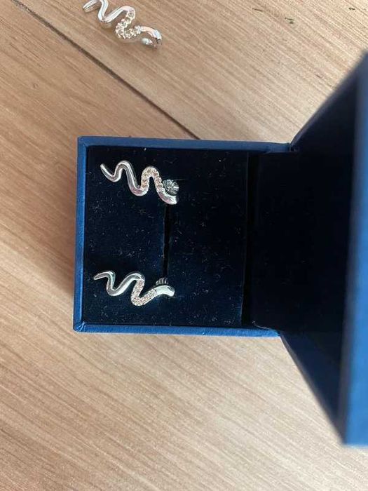 set cercei si pandantiv de argint Swarovski