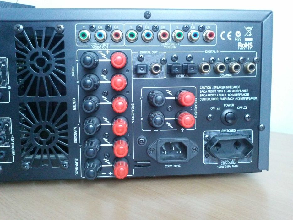 Amplituner NAD T 754