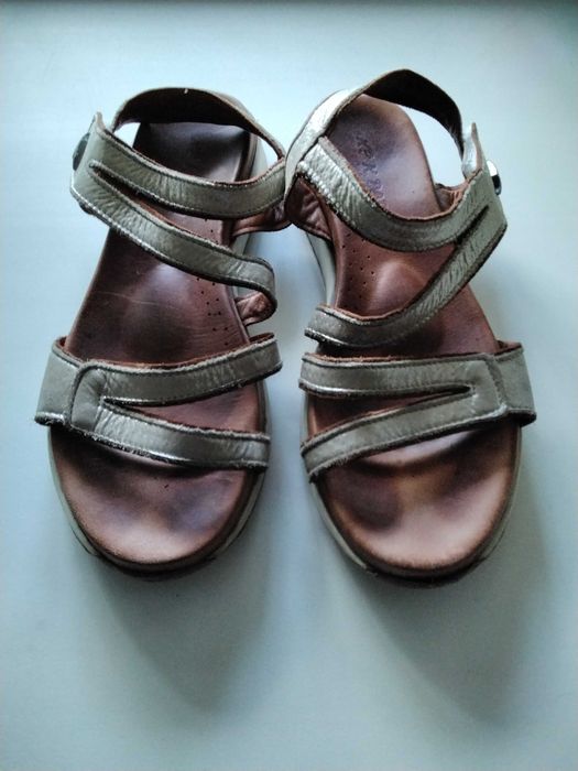 Детские сандалии для девочки