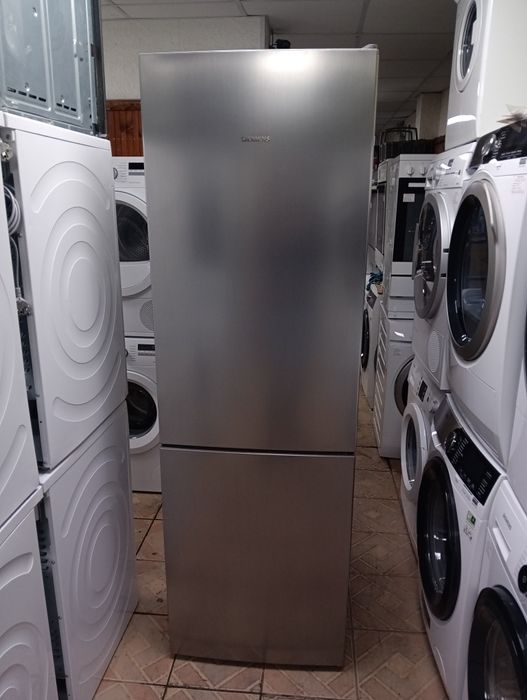 Иноксов комбиниран хладилник с фризер Сименс Siemens 2 години гаранция