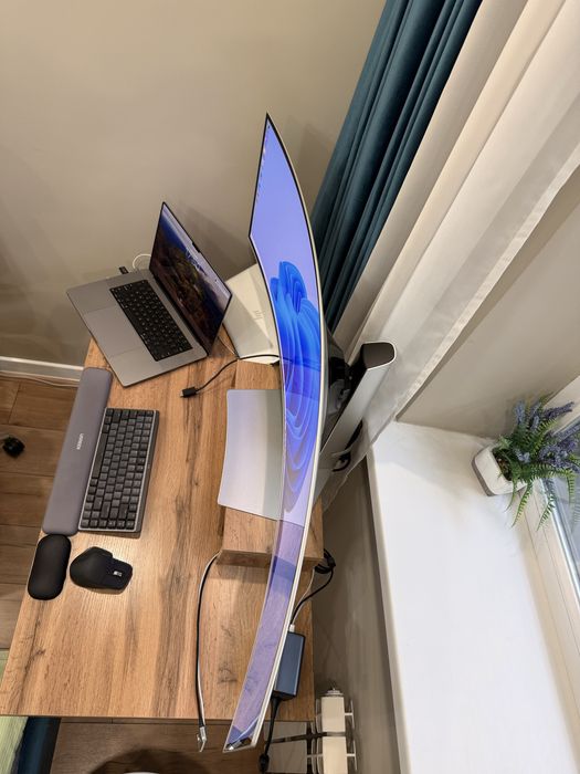 Монитор 49” Samsung LS49DG910SIXCI