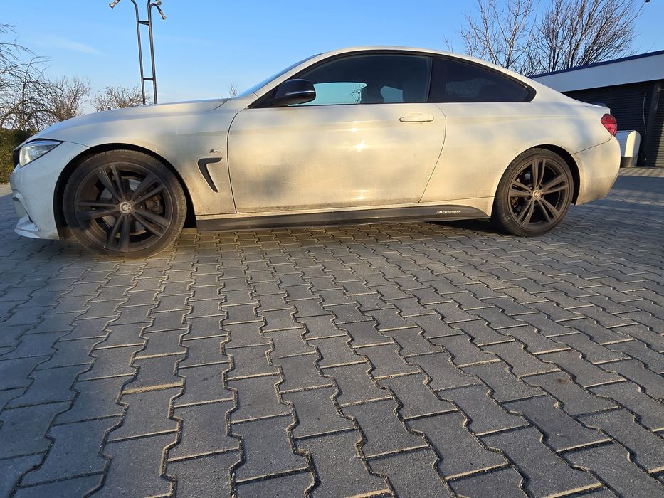 Piese Bmw seria 4 coupe F32 M pak, culoare A300