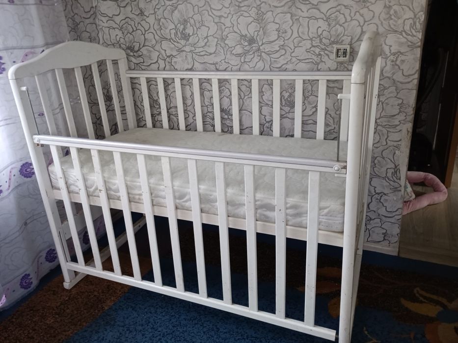 Продам кроватку 20т