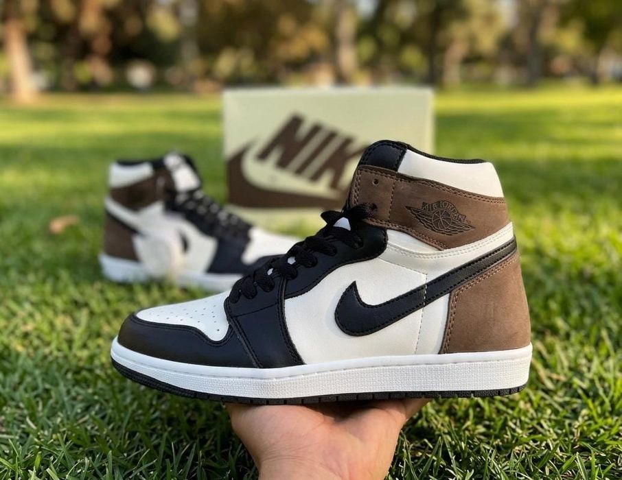 Adidasi Jordan 1 High Dark Mocha