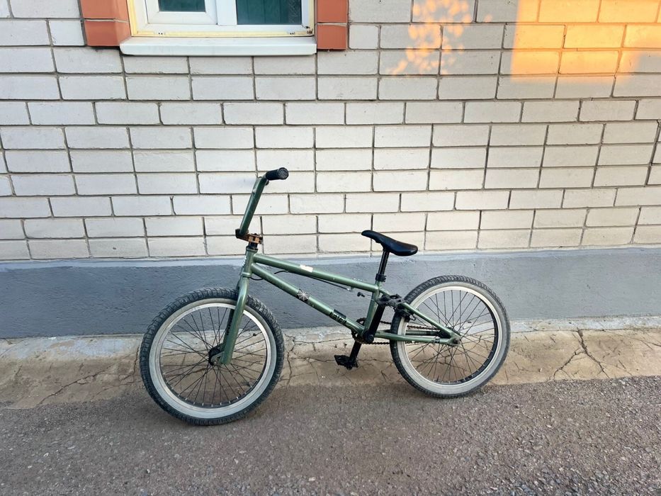 Продам велосипед беймикс