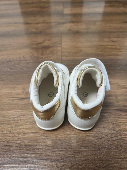 Детски обувки Miki House, Бяло и златно, размер 13 UK