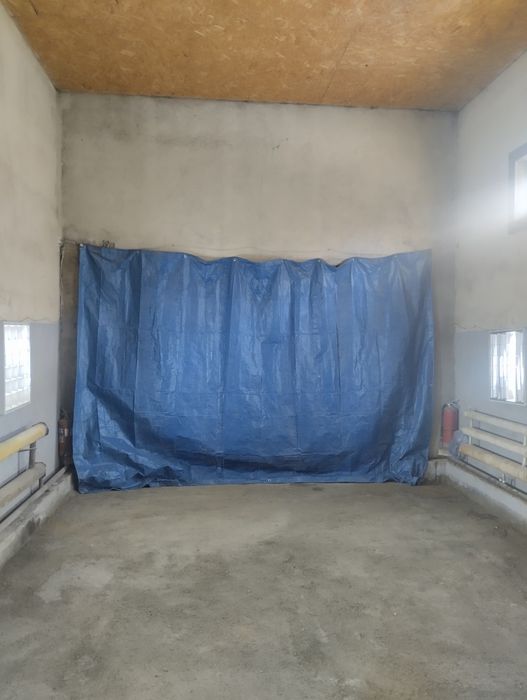 Сдам теплый бокс в центре города.