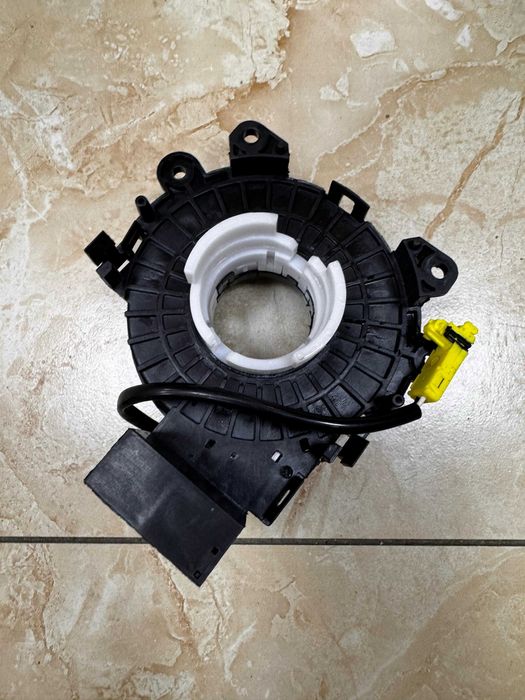 Шлейф подрулевой NISSAN B5554-1PV8A