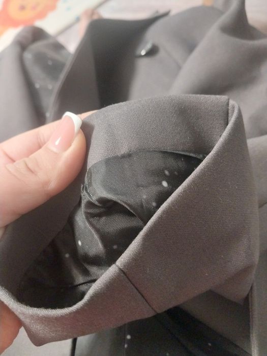 Продам женский костюм