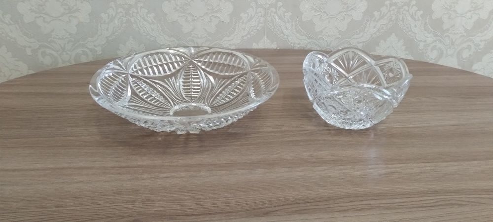 Продам вазы хрустальные