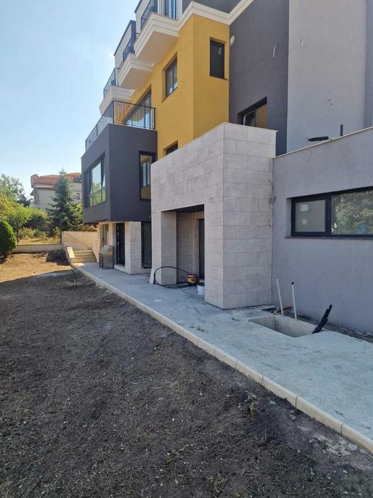 ремонт на апартаменти и къщи