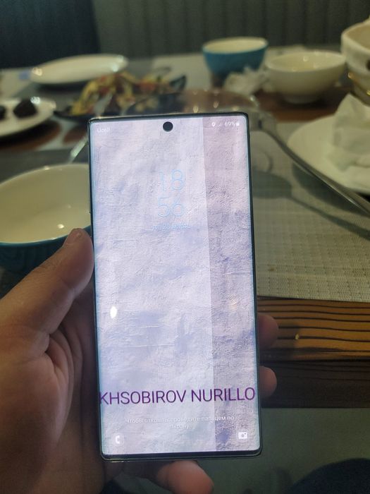 Samsung not 10 juda tiniq xolatda