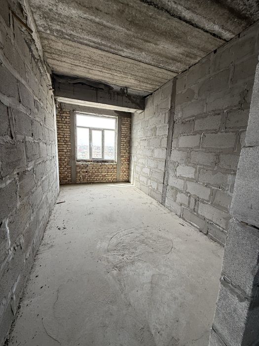 Продается 2 х ком на 7 этаже ориентир : Аэрапорт