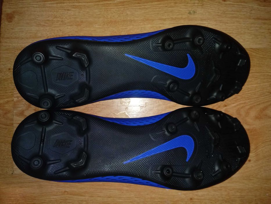НОВИ бутонки NIKE Bravata II FG!