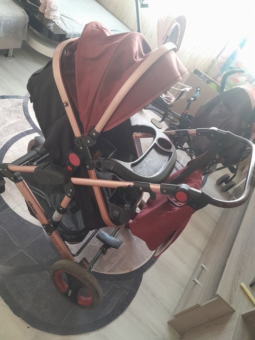 комбинирана бебешка количка