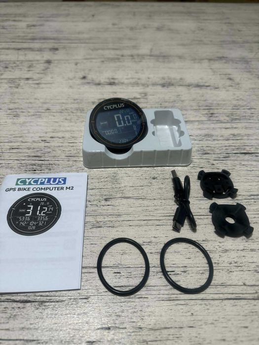 Cycplus M2 GPS велосипеден компютър