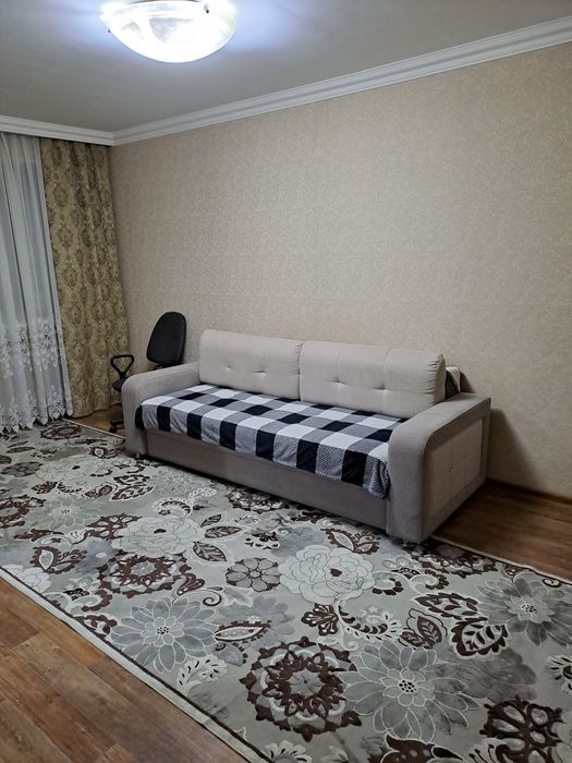 продам 3 к.кв. иманова 34