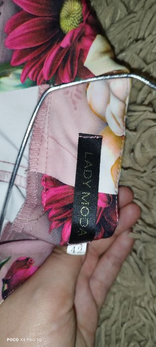 Платье новое 42-46 размер