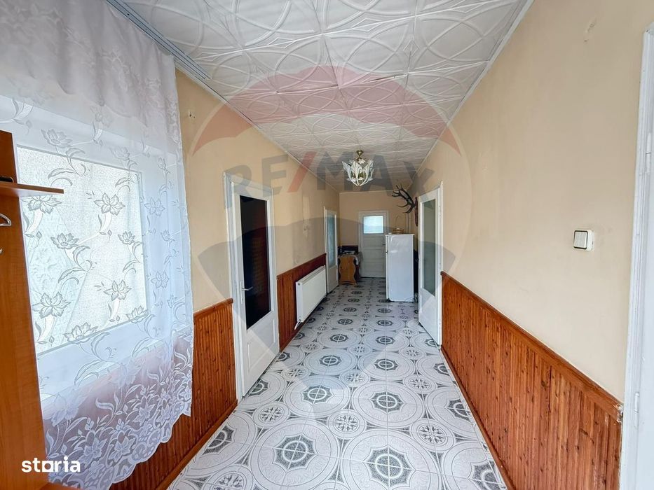 Casă DE VÂNZARE Șarul Dornei 1075 mp Teren