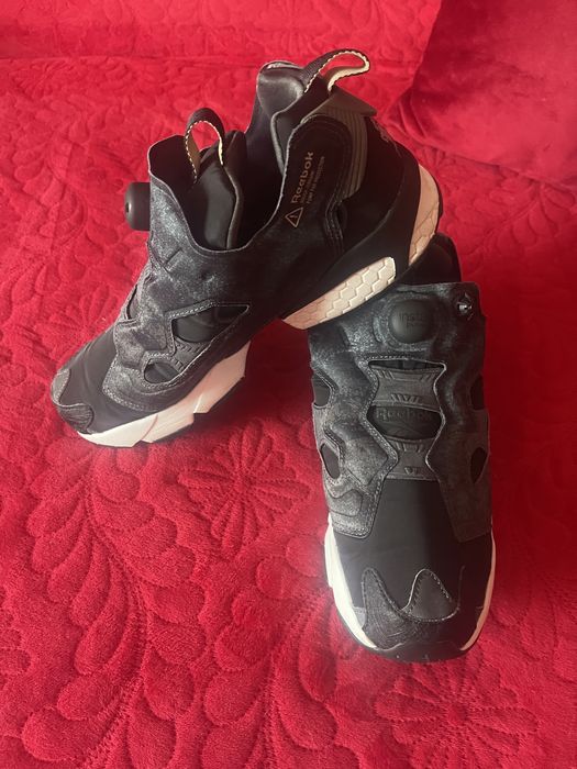 Adidașii Reebok pumpinstant