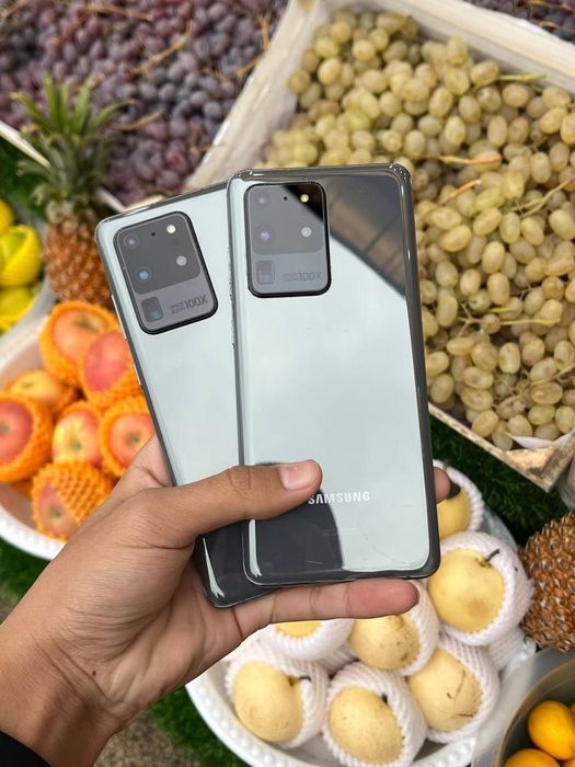 Samsung galaxy s20 ultra 5G 12/256gb