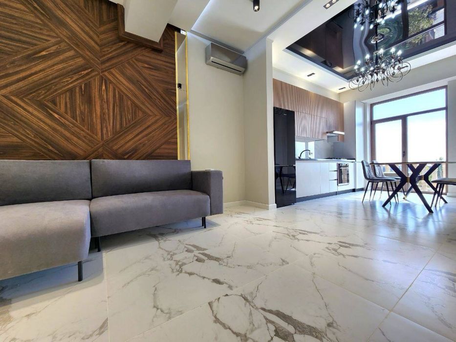 Жк Centrado! Ц-1 новостройка! Новый авторский ремонт! 2х комнатная