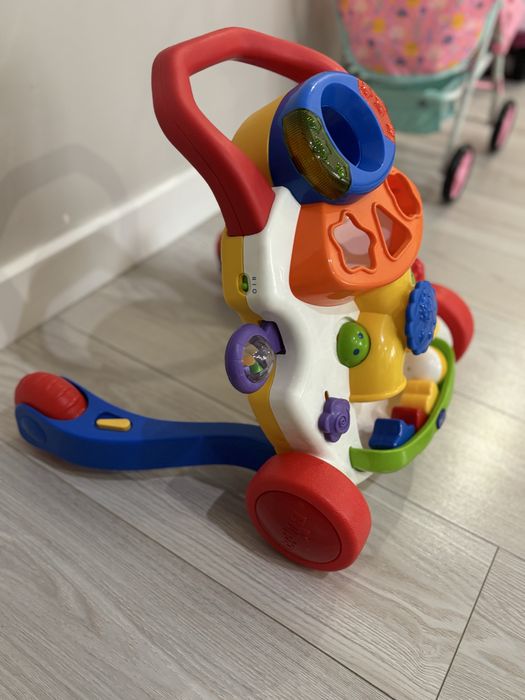 Детский толокар Chicco