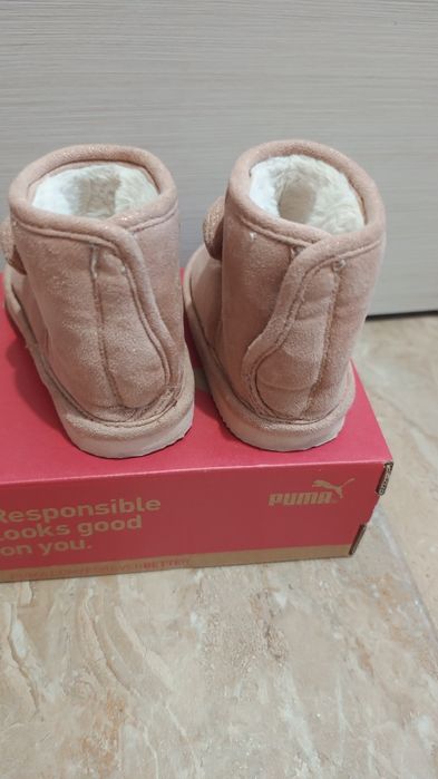 Ghete Ugg fetite H&M