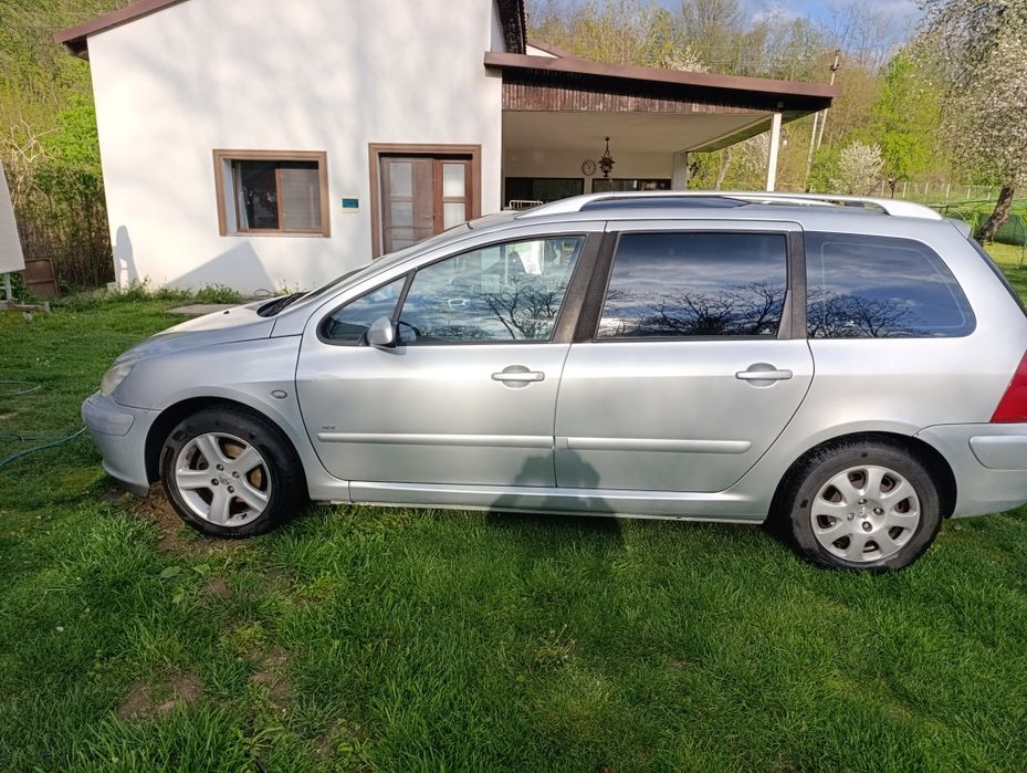 Vând Peugeot 307 SW