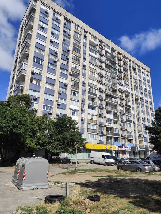 Продавам двустаен маломерен в гр. Русе