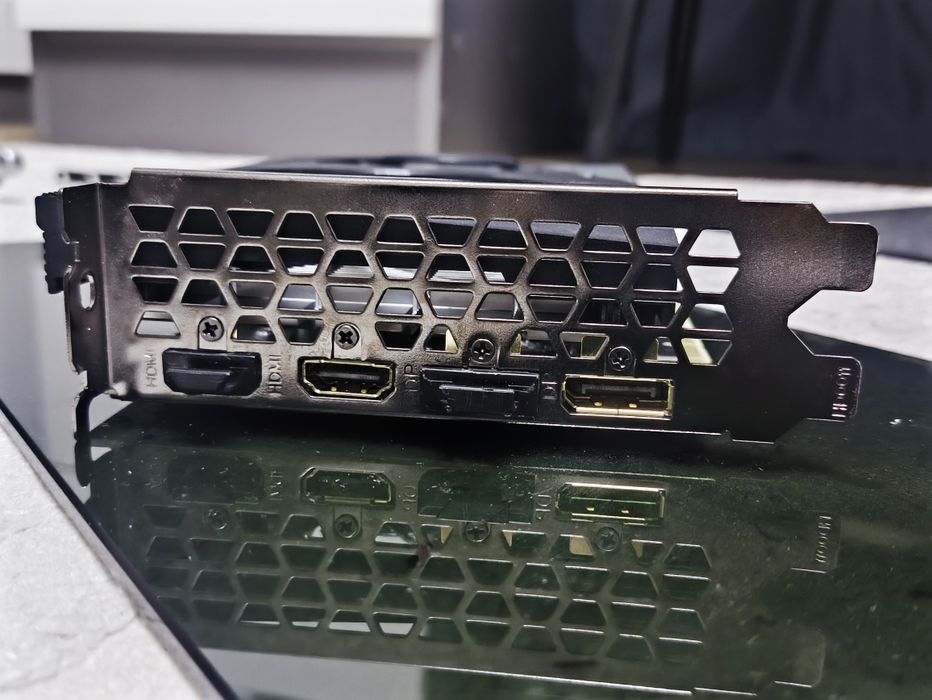 Видеокарта Gigabyte Intel arc a310 Новая