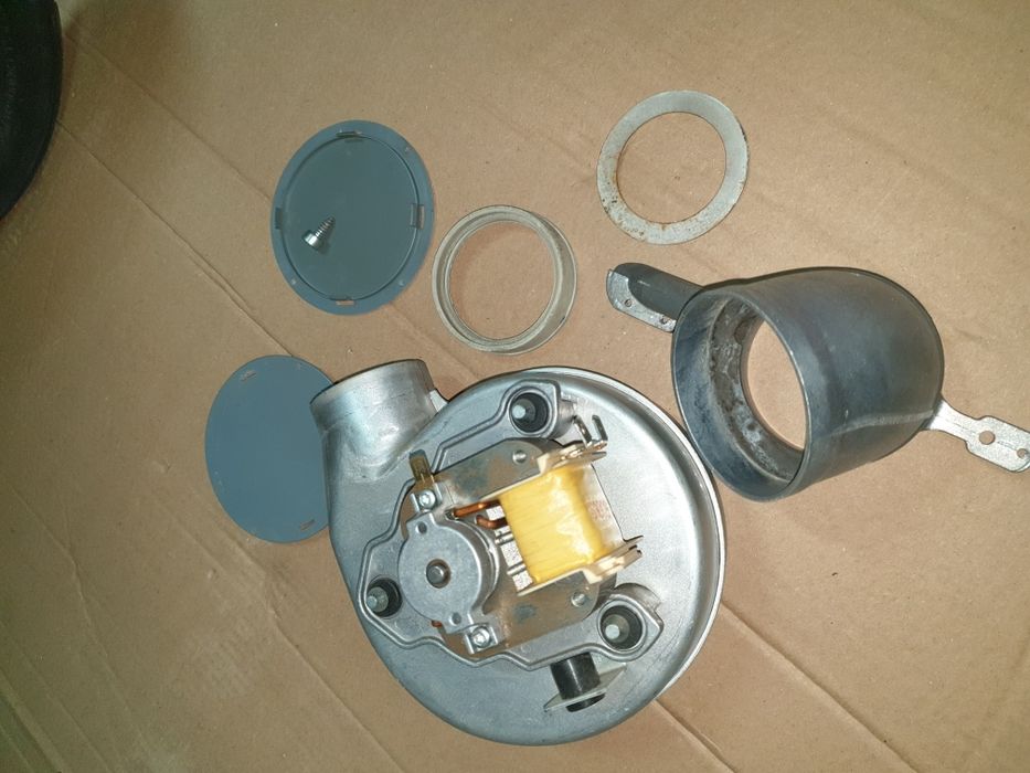 Ventilator 230V-50-32W Hz- Ferroli DOMIproject F 24 D / FEReasy