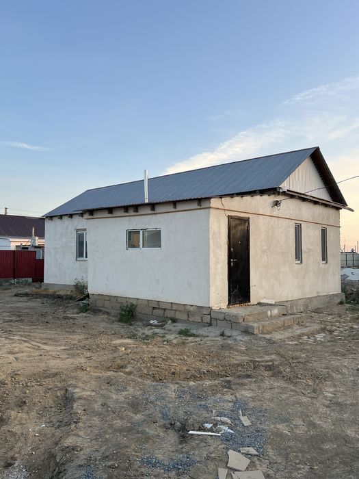 Еркінқала-2 ден 2 бөлмелі времянка сатылады.