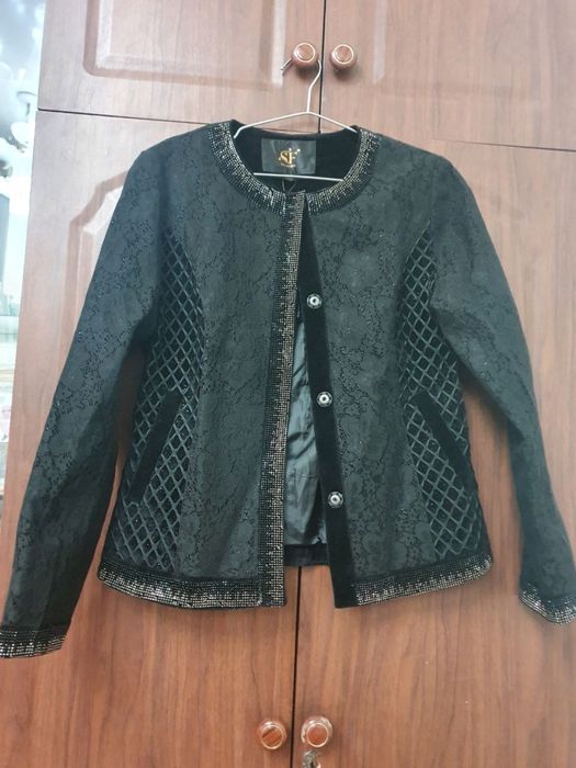 Янги костюм