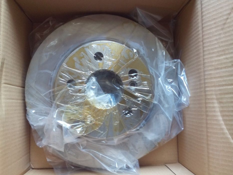 Спирачни дискове Мерцедес Mercedes W211