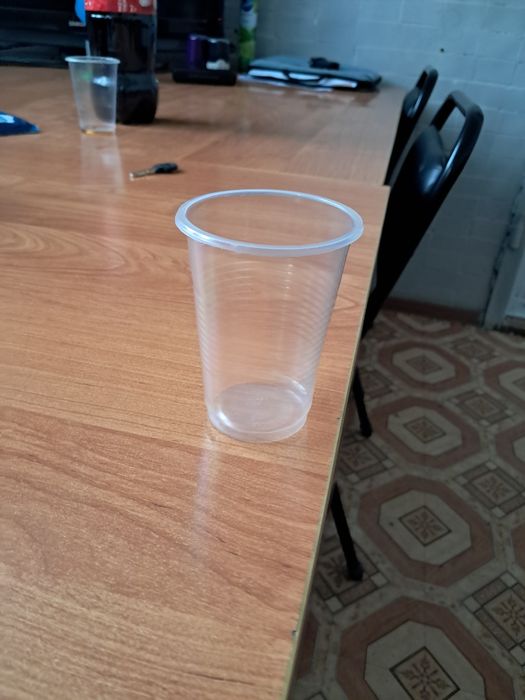 Продам одноразовые стаканчики