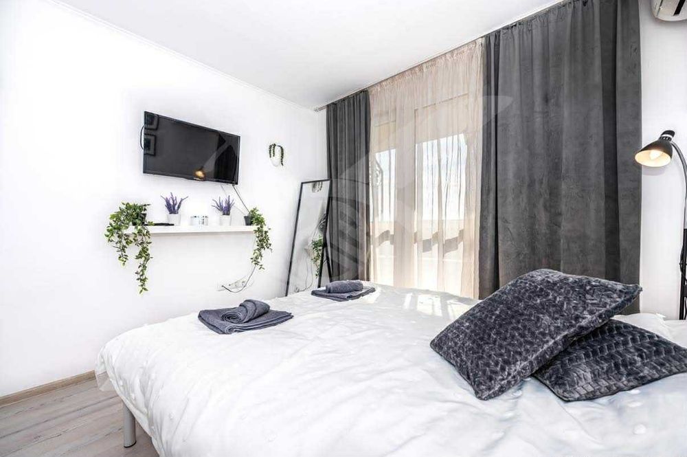 Дава се под наем Едностаен апартамент в Пловдив, Младежки Хълм - 40 кв.м за 398.82 € - Снимка #2