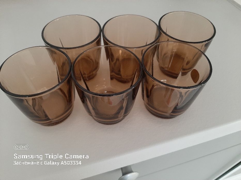 Продавам 3 бр.бели плата