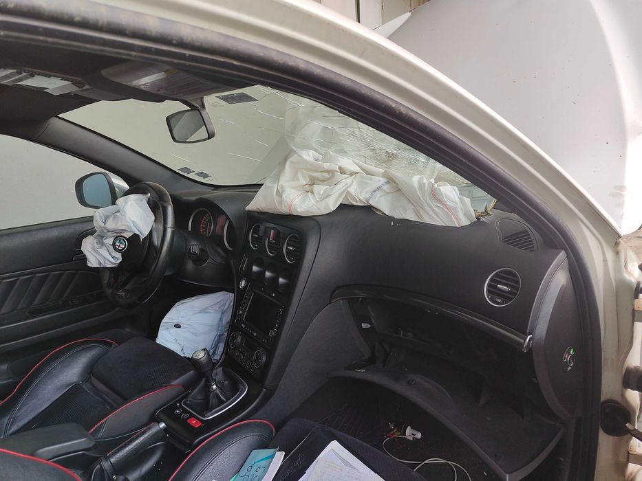 Alfa Romeo 159 на части