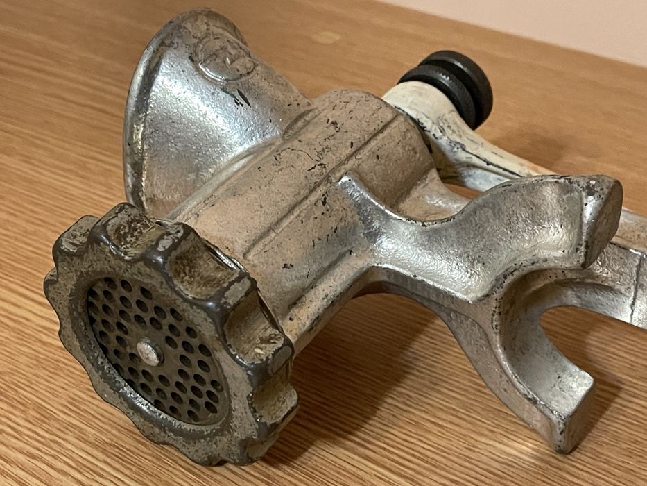 Masina de tocat carne anii 80'