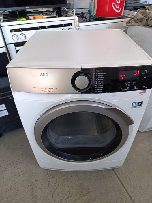 Сушилня AEG 8000 Термопомпа 9кг